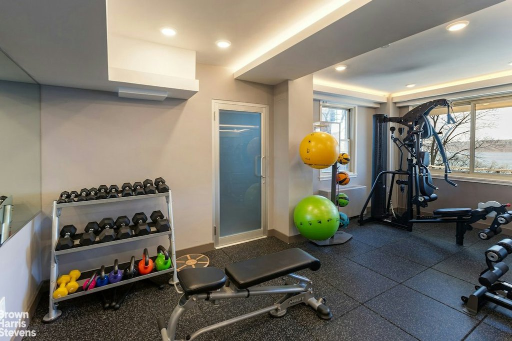 2621 Palisade avenue, Unit 1C photo 27