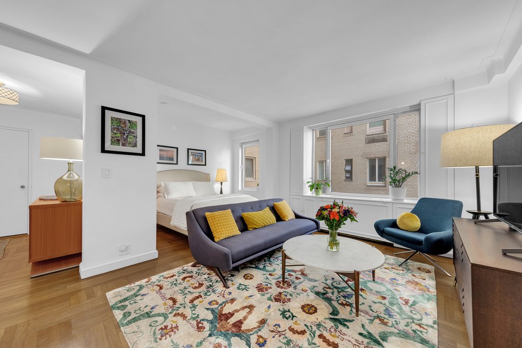 930 Fifth Avenue, Unit 9J photo 5