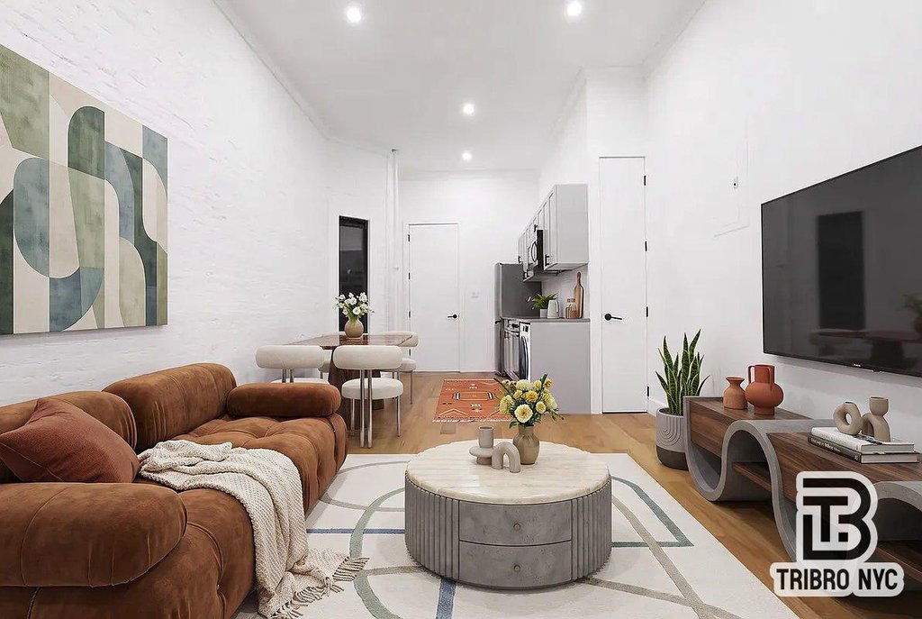 405 East 69th Street, Unit 1