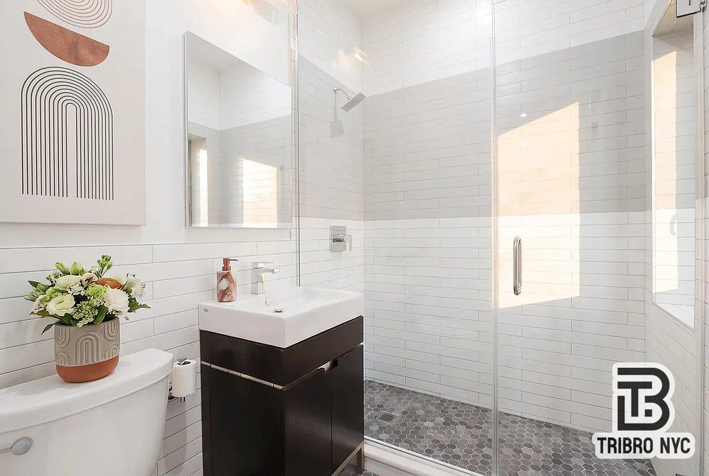 405 East 69th Street, Unit 1 photo 5