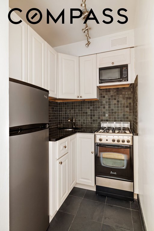 35 East 38th Street, Unit 6D photo 7