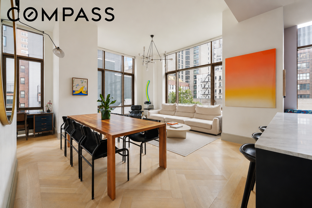 215 East 19th Street, Unit 3C photo 2