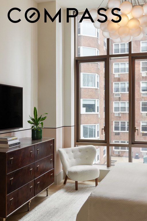 215 East 19th Street, Unit 3C photo 9