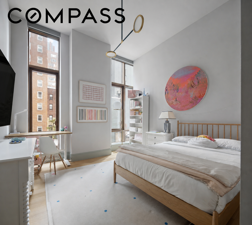 215 East 19th Street, Unit 3C photo 13