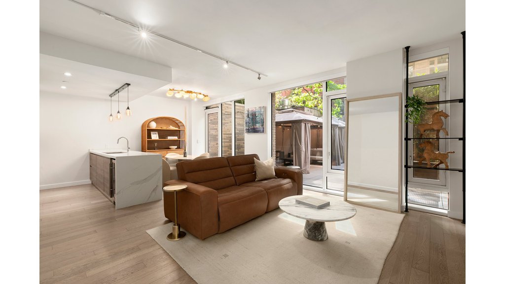505 West 43rd Street, Unit 1C