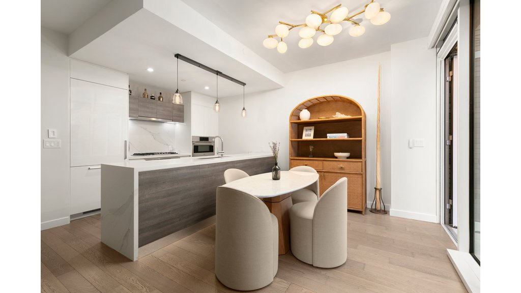 505 West 43rd Street, Unit 1C photo 4