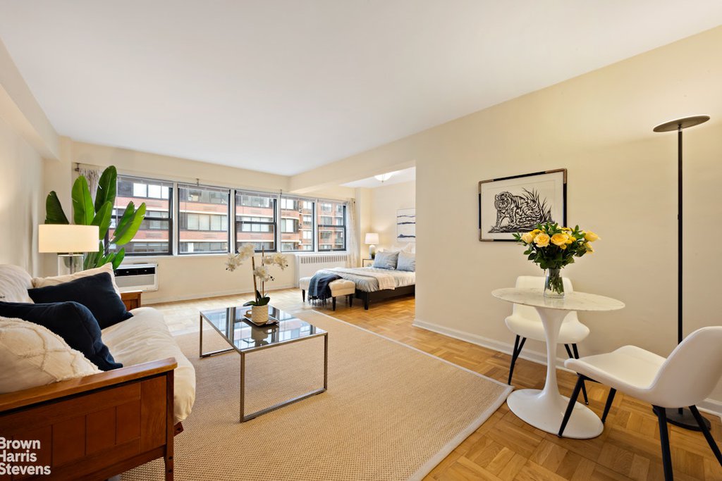 333 East 75th Street, Unit 8C