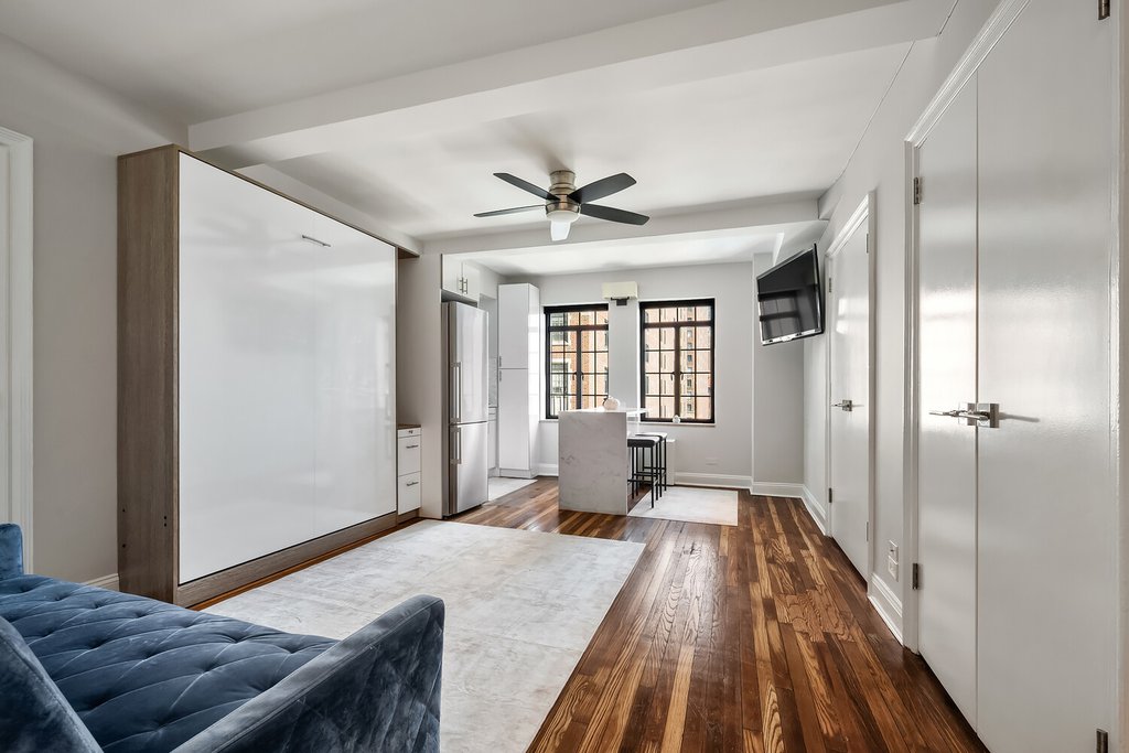 5 Tudor City Place, Unit 339 photo 2