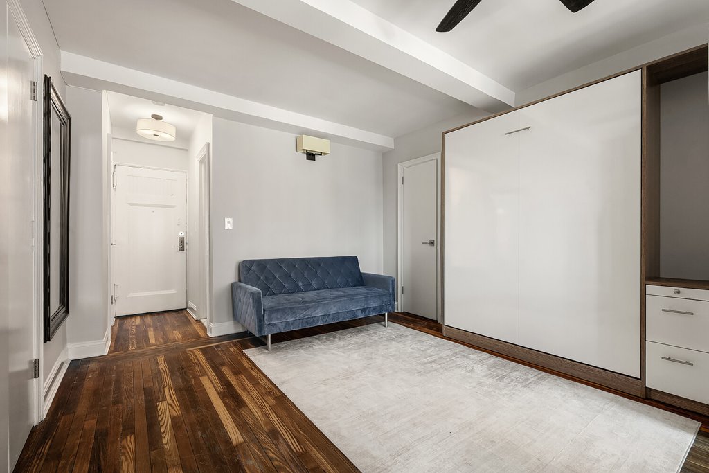 5 Tudor City Place, Unit 339 photo 4