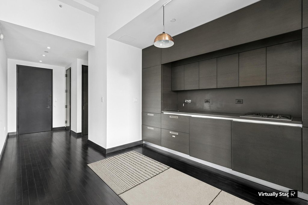 20 Pine Street, Unit 2415 photo 4