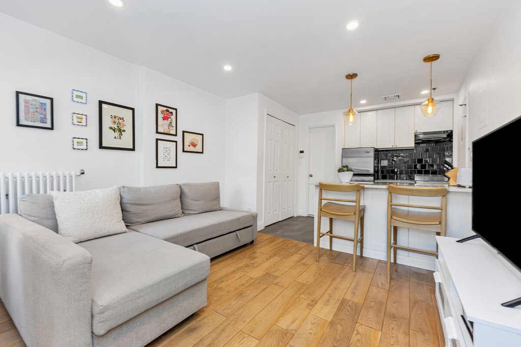 183 DeKalb Avenue, Unit D2 photo 2
