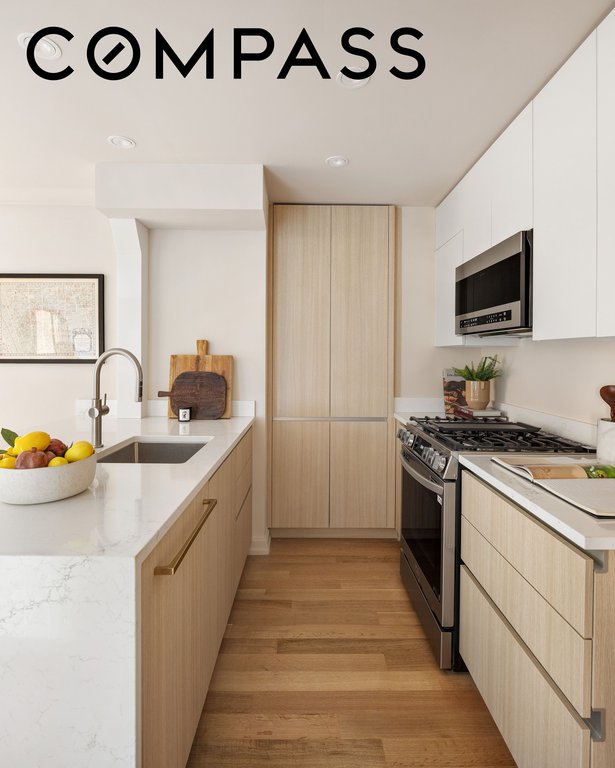 31 Jane Street, Unit 10FG photo 6