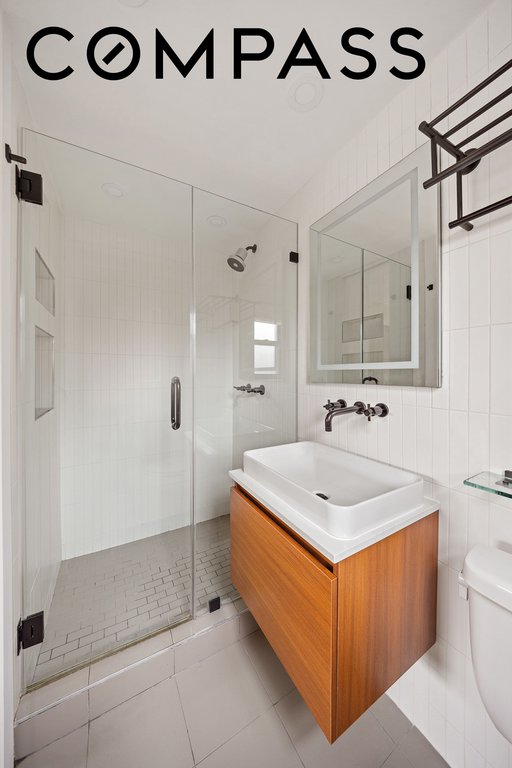 31 Jane Street, Unit 6F photo 12