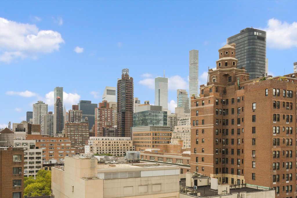345 East 69th Street, Unit 13G photo 5