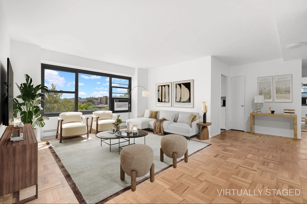 33-52 Crescent Street, Unit 8B