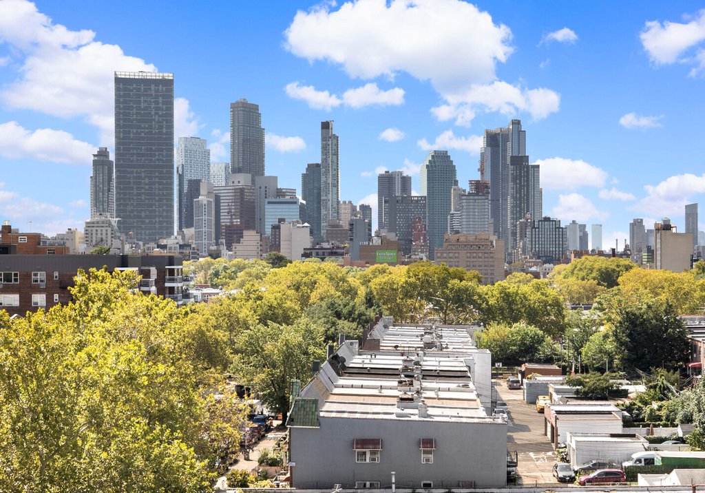33-52 Crescent Street, Unit 8B photo 7
