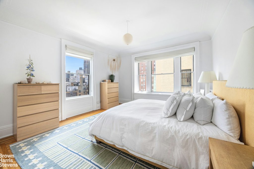 875 Park Avenue, Unit 9A photo 9
