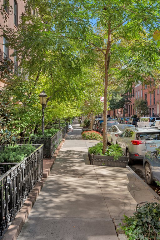 467 West 22nd Street, Unit E photo 17