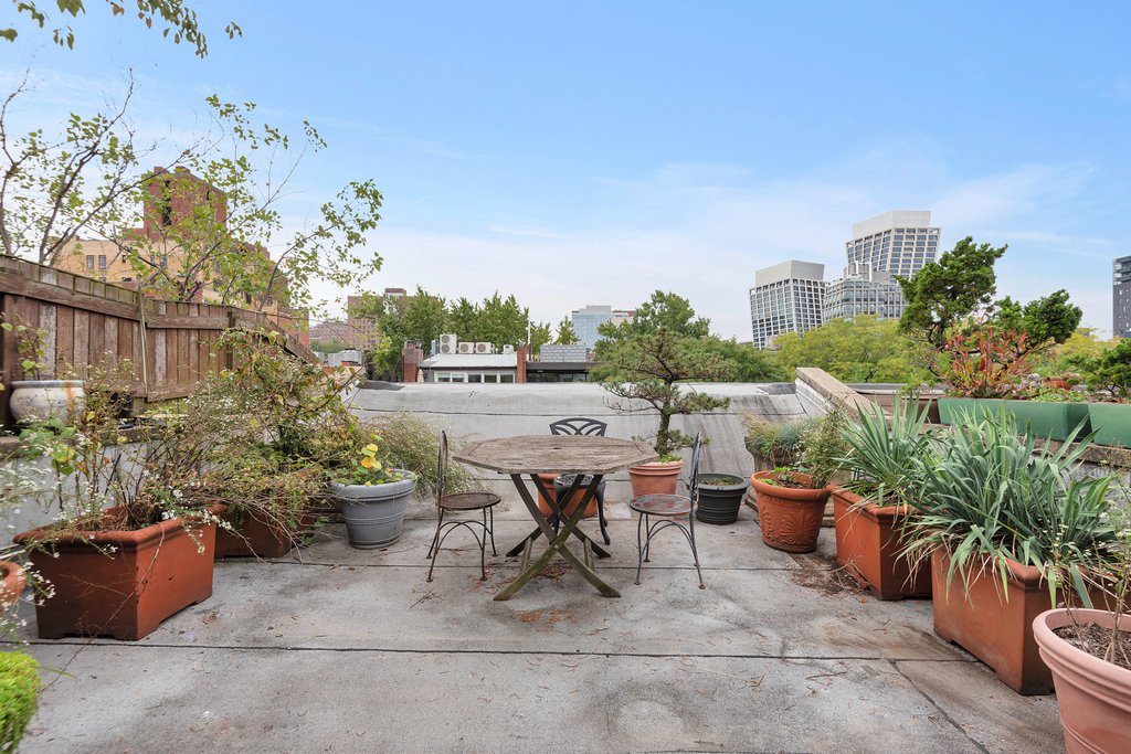 467 West 22nd Street, Unit E photo 12