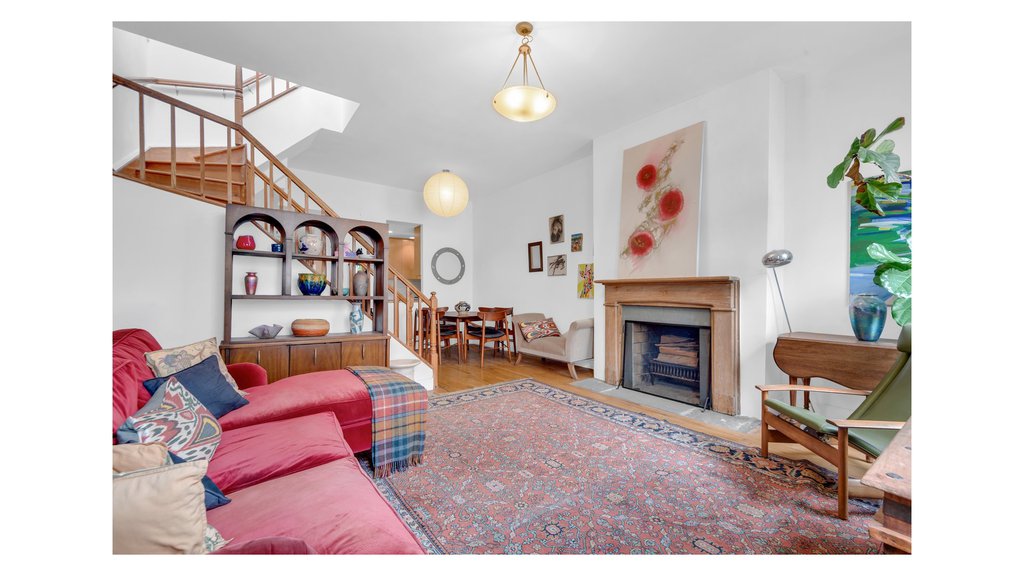 467 West 22nd Street, Unit E photo 5