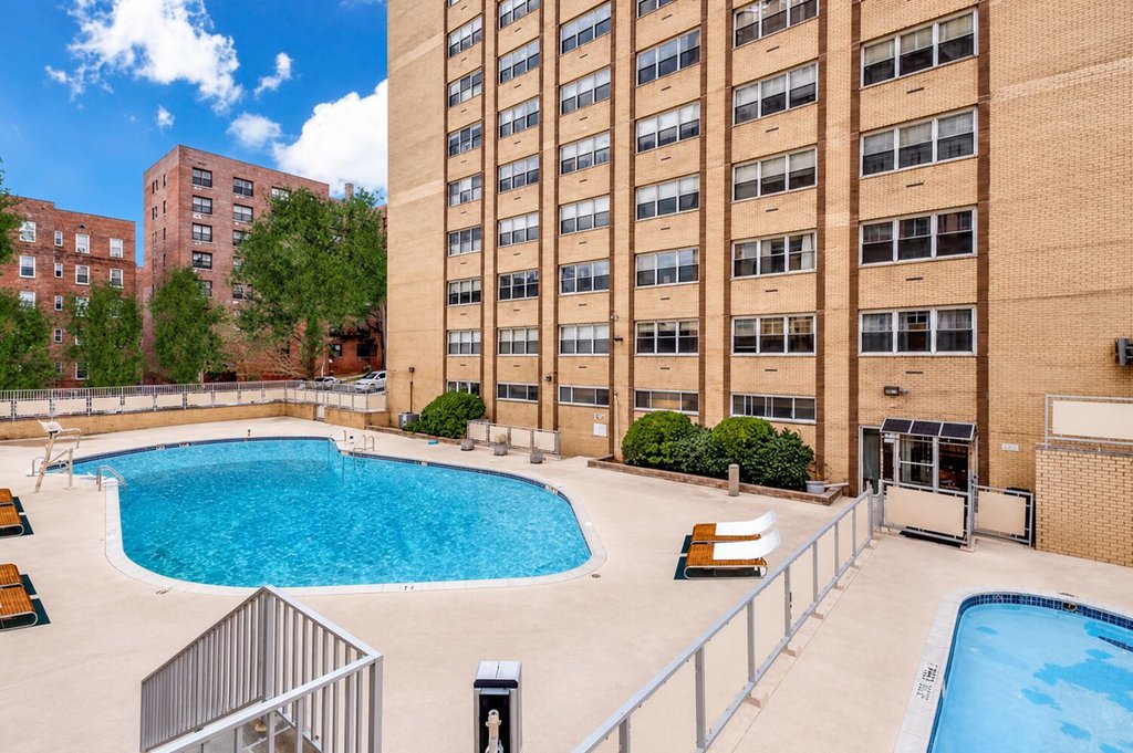 102-10 66th Road, Unit 8D photo 20