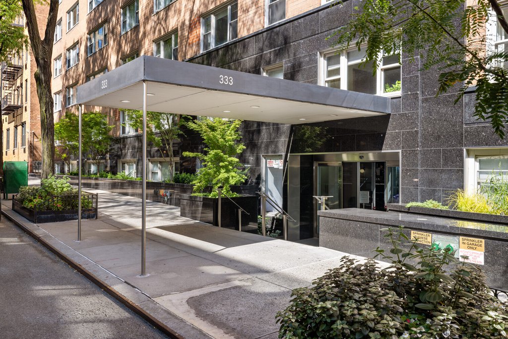 333 East 66th Street, Unit 1A photo 9