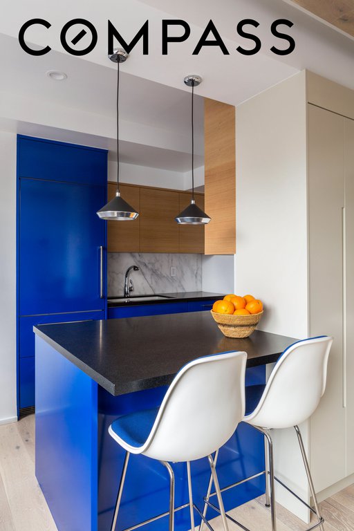340 East 64th Street, Unit 11D photo 4