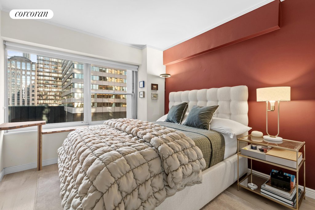 118 East 60th Street, Unit 24A photo 3