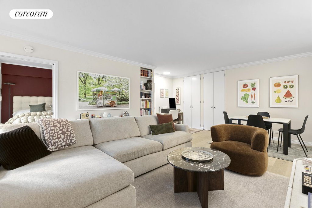 118 East 60th Street, Unit 24A photo 4