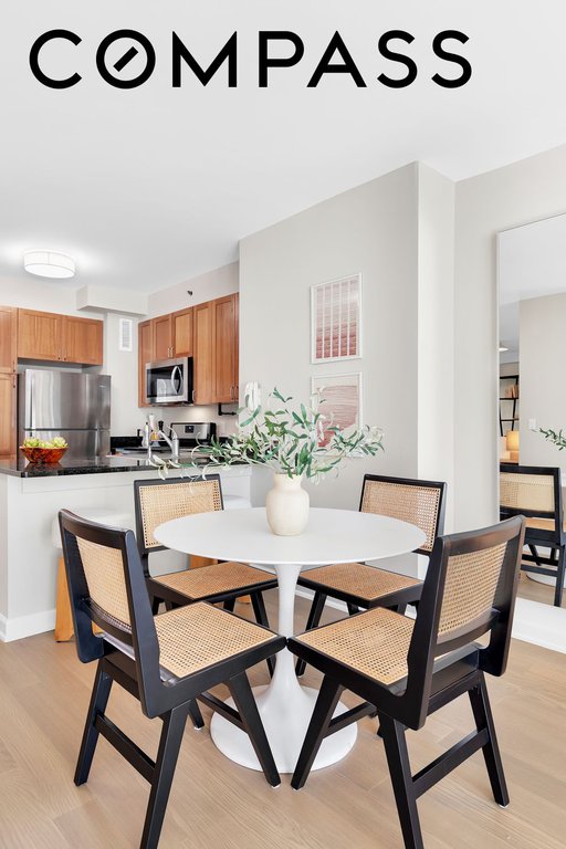 20 River Terrace, Unit 4J photo 3
