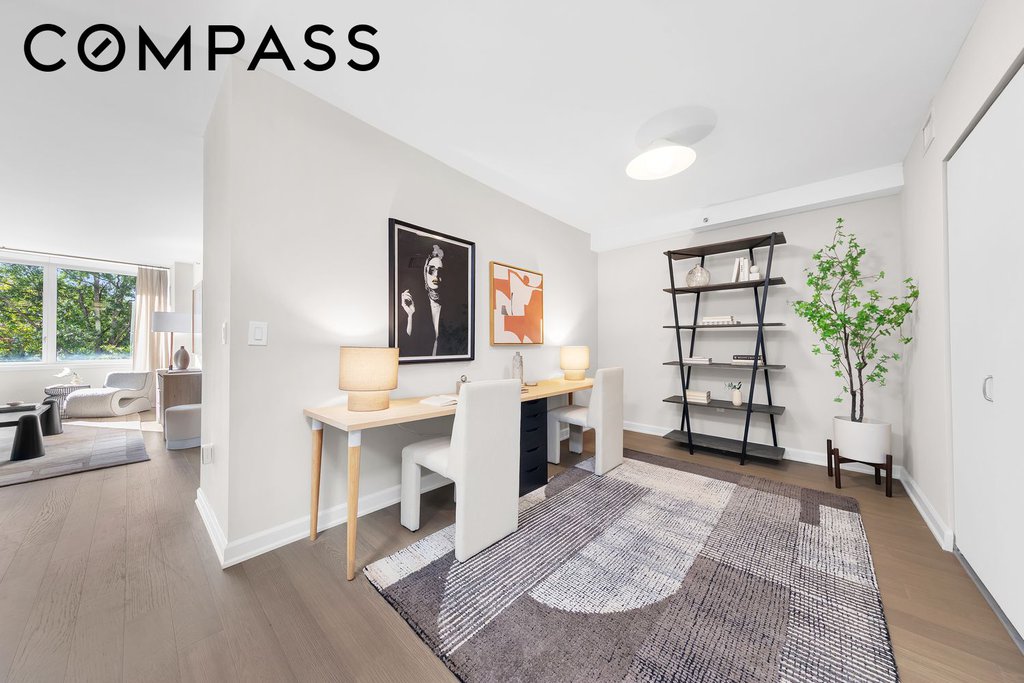 20 River Terrace, Unit 4J photo 4