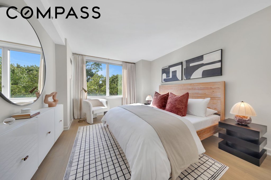 20 River Terrace, Unit 4J photo 6