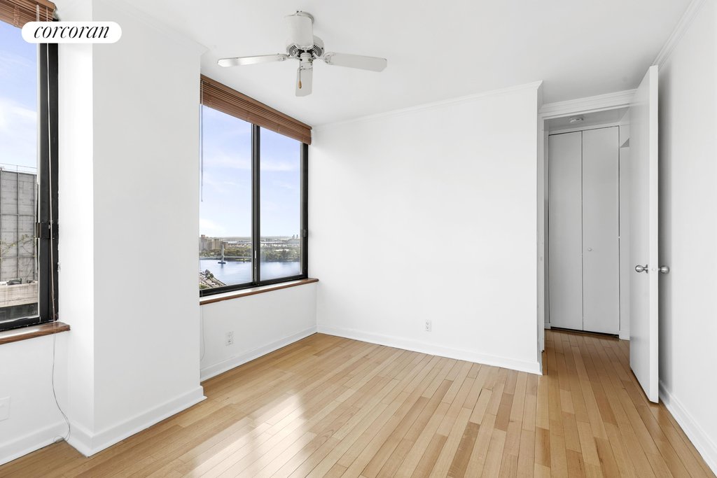 300 East 93rd Street, Unit 29B photo 10