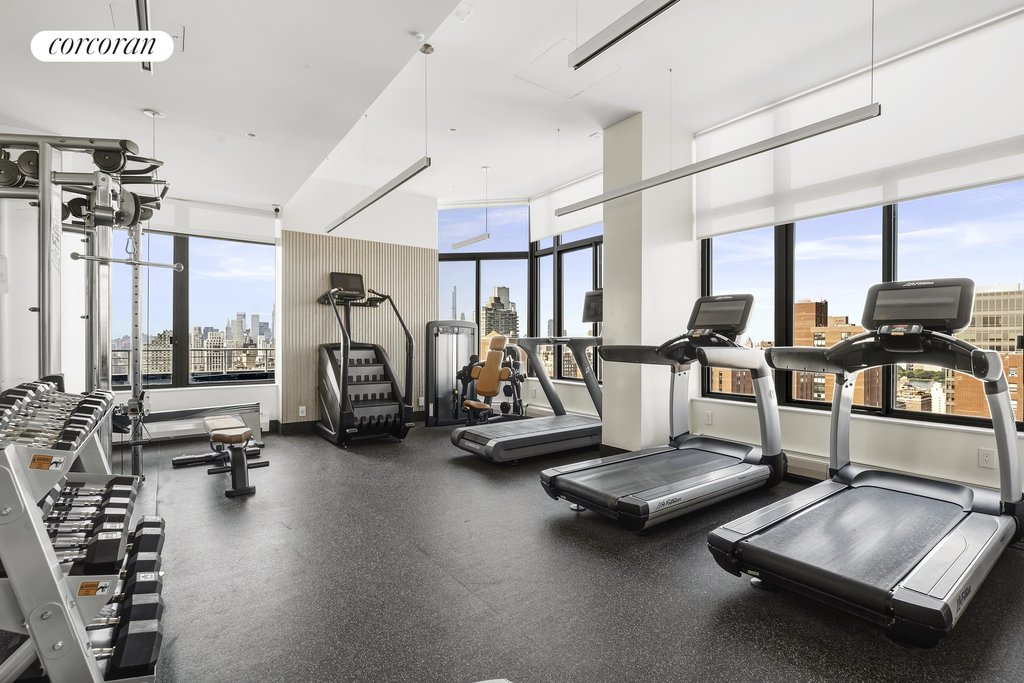 300 East 93rd Street, Unit 29B photo 14