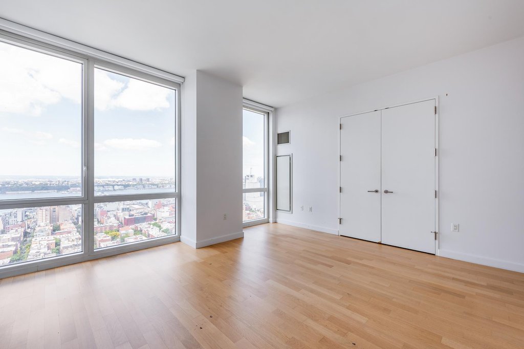 247 West 46th Street, Unit 4001 photo 7