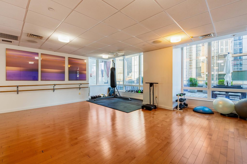 247 West 46th Street, Unit 4001 photo 20