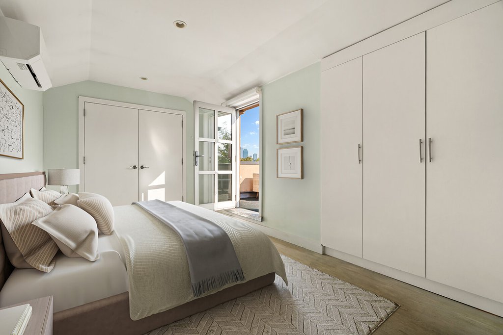 155 Newel Street, Unit 4A photo 5