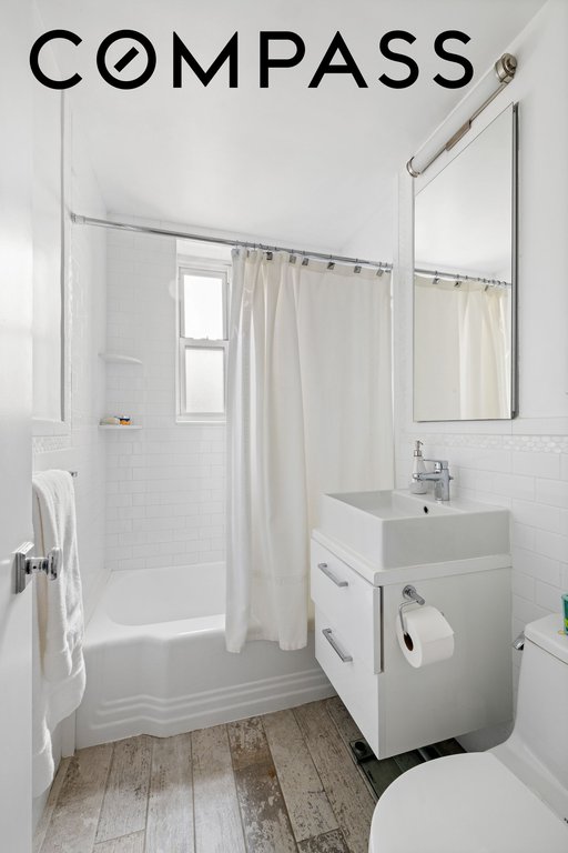 221 McDonald Avenue, Unit 6P photo 6