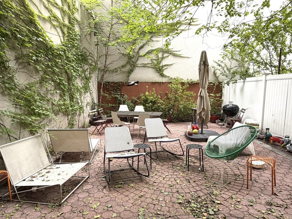 605 Vanderbilt Avenue, Unit 1 photo 4
