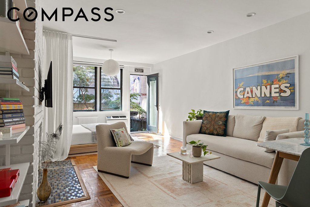 250 West 15th Street, Unit 1H