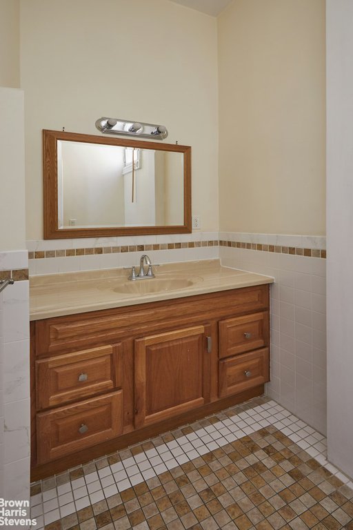 475 East 115th Street – For Sale photo 13