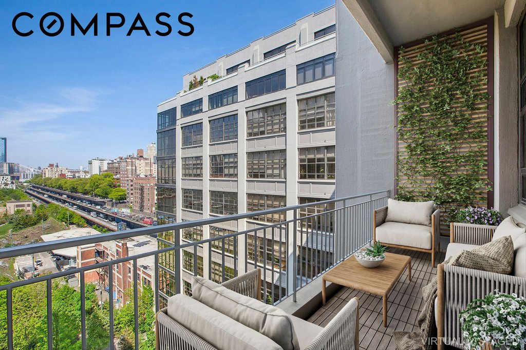 360 Furman Street, Unit 924 photo 3