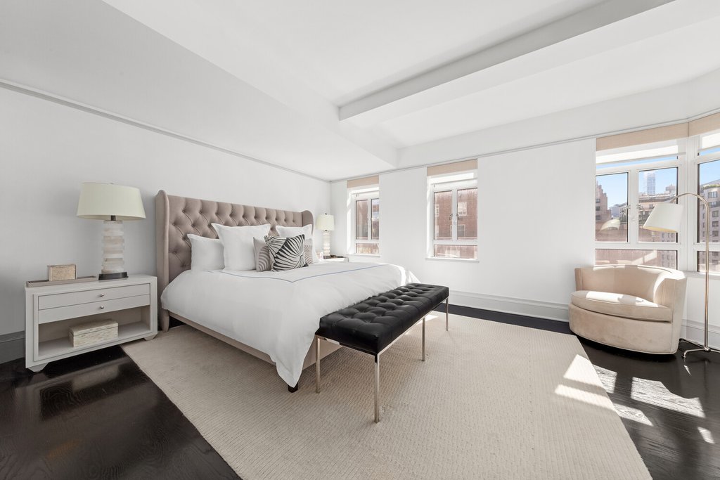 21 East 61st Street, Unit 12C photo 6