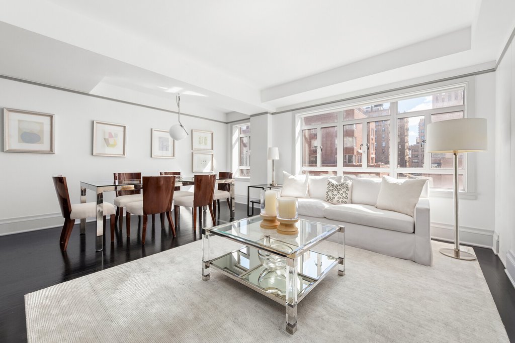 21 East 61st Street, Unit 12C photo 2