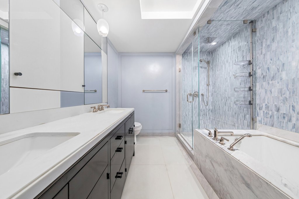 21 East 61st Street, Unit 12C photo 7