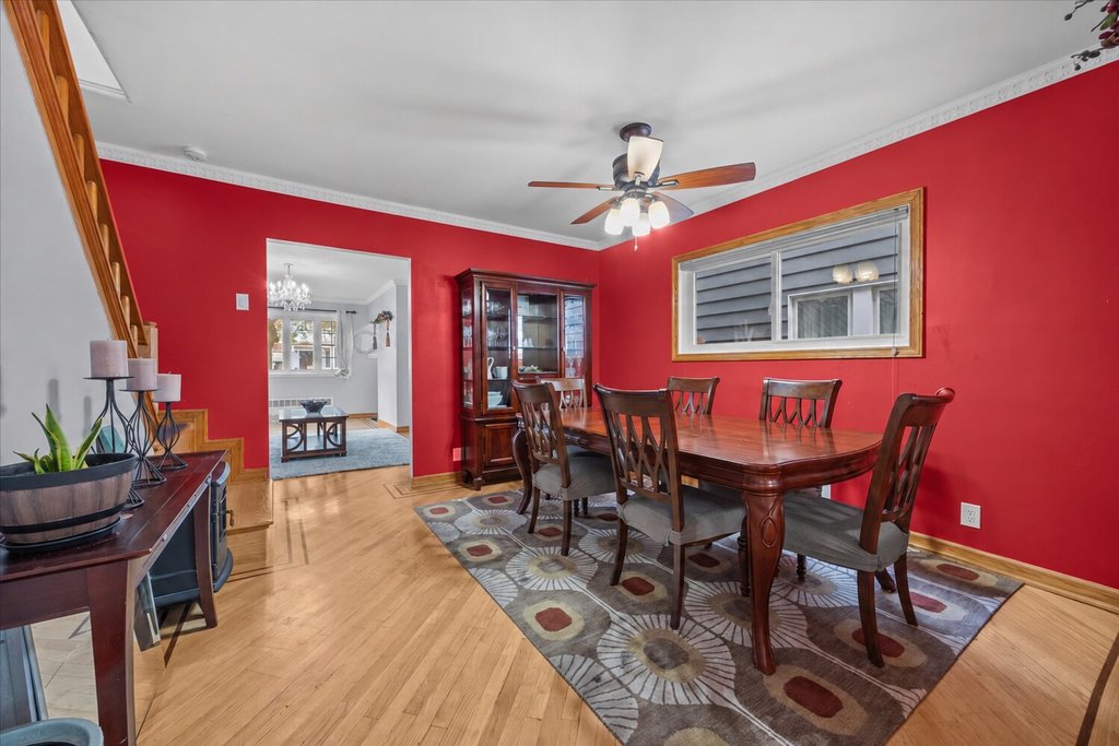 1515 East 55th Street – For Sale photo 5