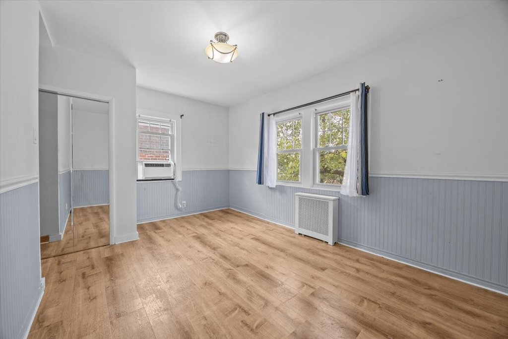 1515 East 55th Street – For Sale photo 10