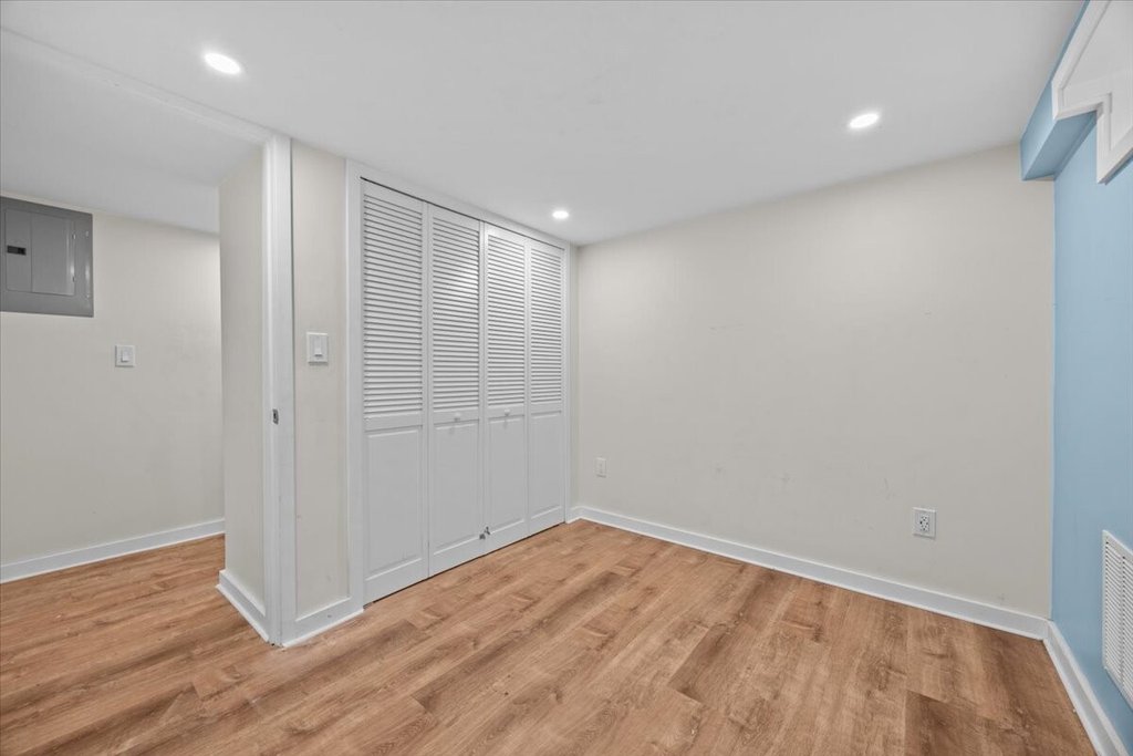 1515 East 55th Street – For Sale photo 18