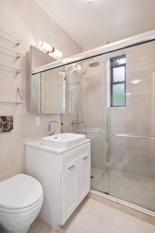 342 West 21st Street, Unit 4D photo 4