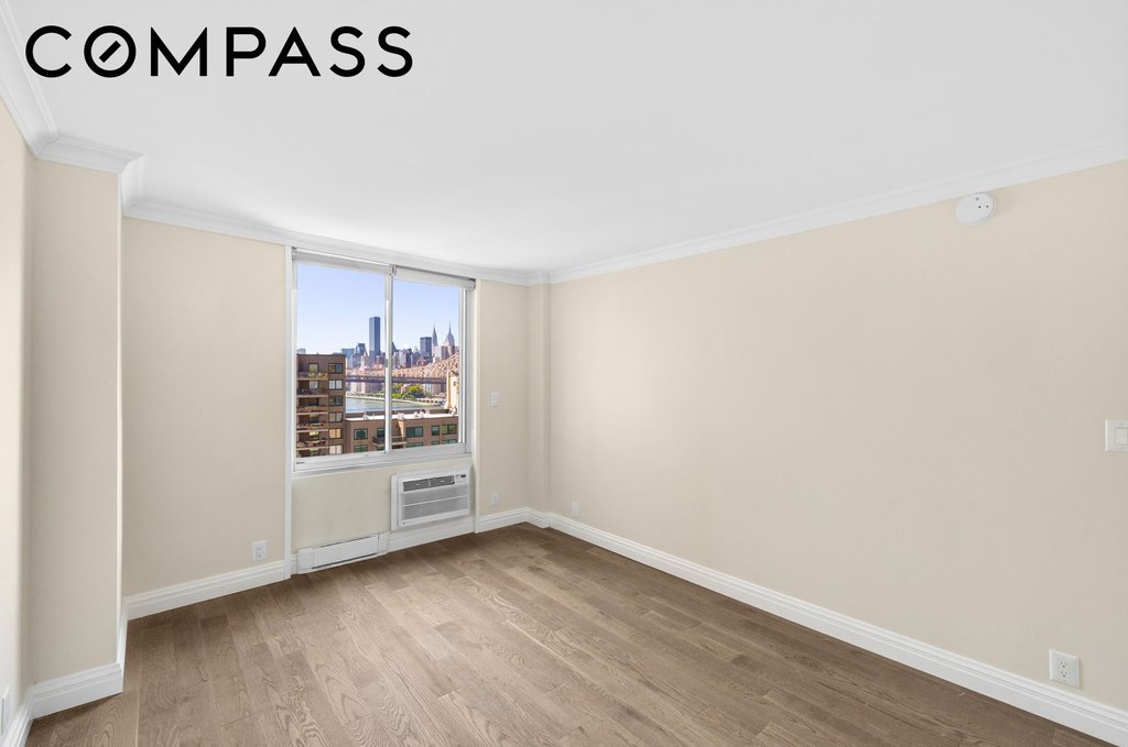 555 Main Street, Unit 1608 photo 11